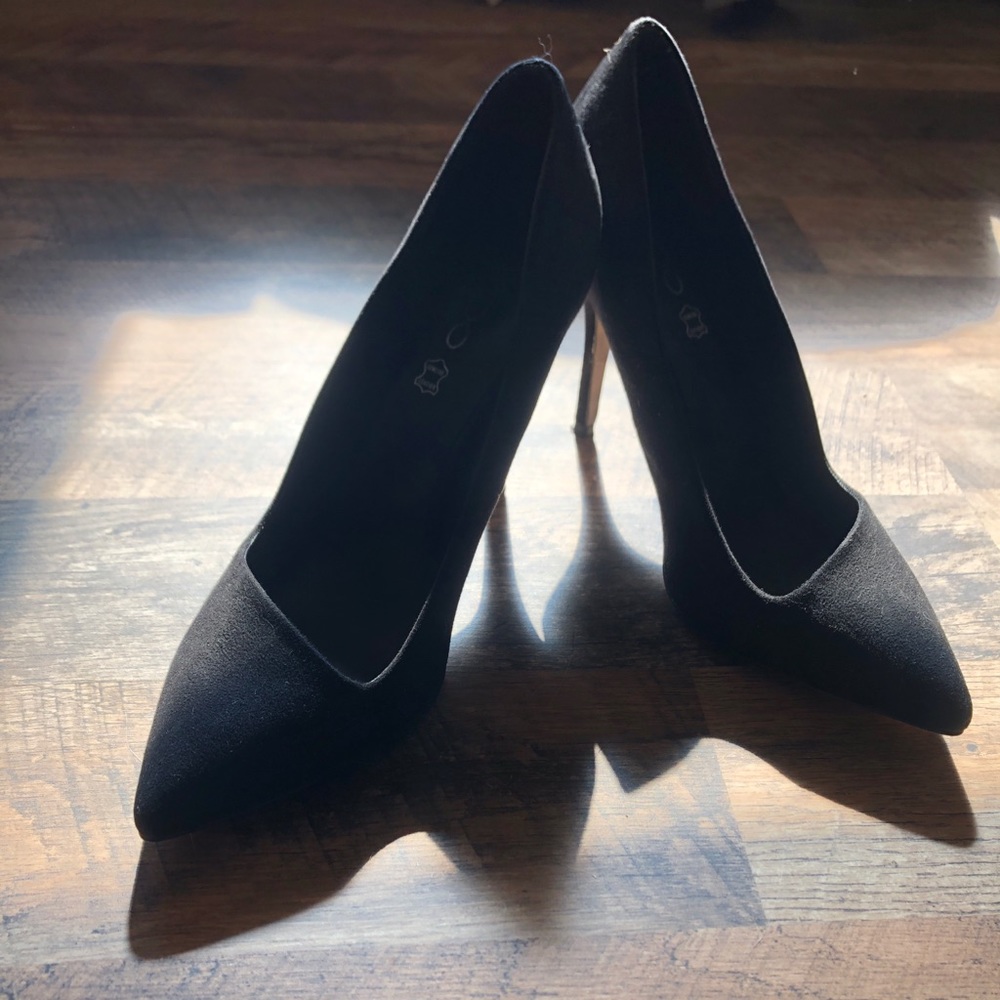 Black Faux Suede Pumps